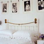 Decorazione della parete nella foto in bianco e nero della famiglia della camera da letto