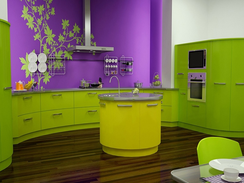 La combinación de colores del interior de la cocina es una tríada de dos brillantes y neutros.