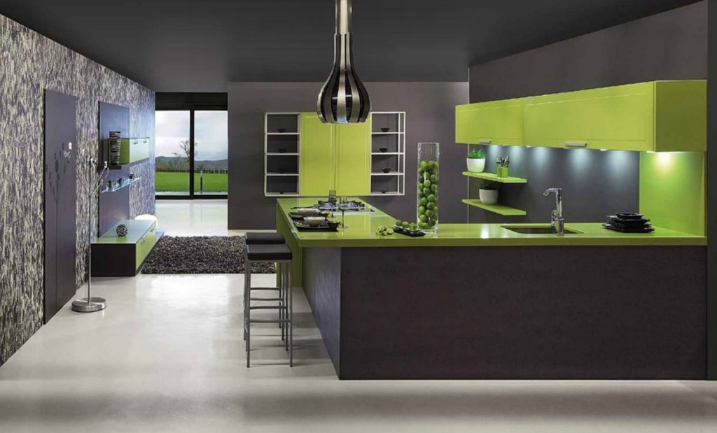 Krāsu kombinācija virtuves interjers zaļš un melns