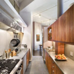 siauros virtuvės dizaino nuotraukų idėjos