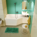 עיצוב חדר האמבטיה בהייטק מינימליסטי בחרושצ'וב