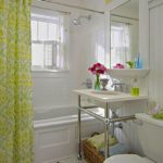 עיצוב חדר האמבטיה בטקסטיל חרושצ'וב צהוב-ירוק