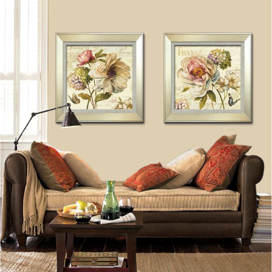 لوحات في المناطق الداخلية من غرفة المعيشة الزهور