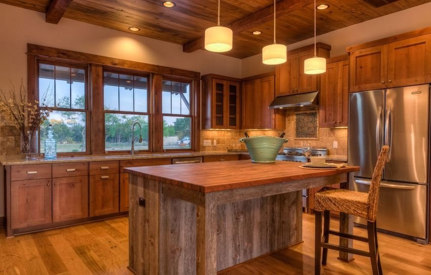 2018 dapur diperbuat daripada kayu