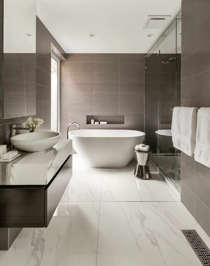 spilgta vannas istabas dizaina iespēja