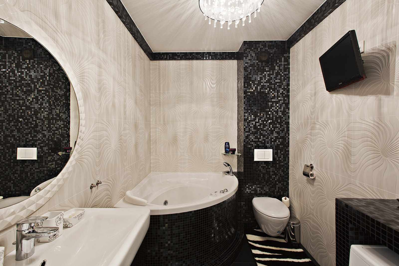 גרסה לעיצוב יפהפה של חדר אמבטיה עם אמבטיה פינתית