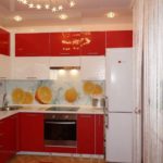 Red color in the design of the kitchen