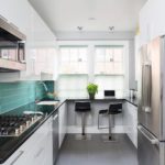 Miejsce do pracy w kuchni w nowoczesnym stylu