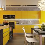 Culoare galbenă în designul bucătăriei în stil modern