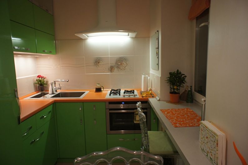 Illumination of the working area in the kitchen of Khrushchev