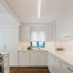 Nustatykite virtuvėje minimalizmo stiliumi