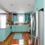 Permaidani Turquoise di lantai dapur