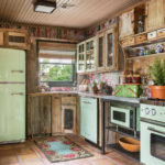 Interior frumos bucătărie în stil rural