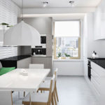 Divano grigio in una cucina moderna