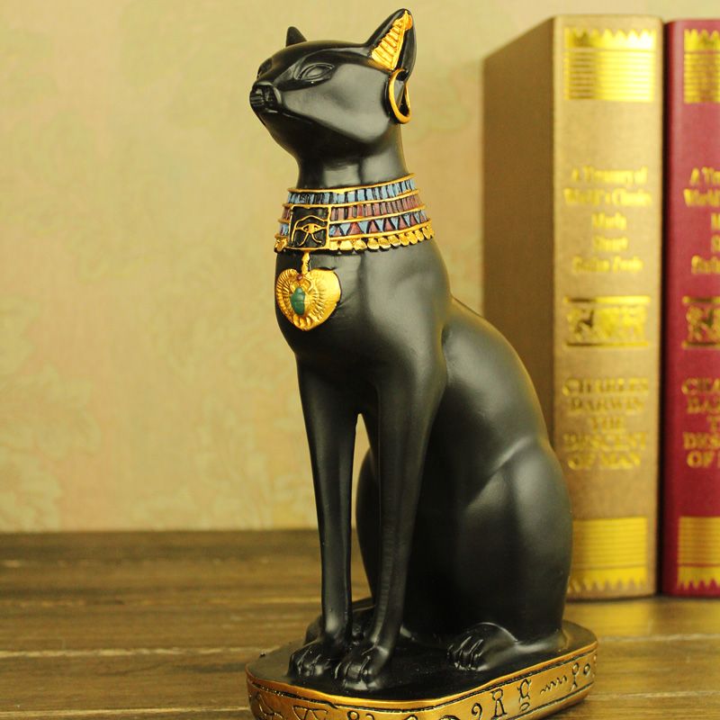 צלמית חתולה שחורה לאמבט מצרי