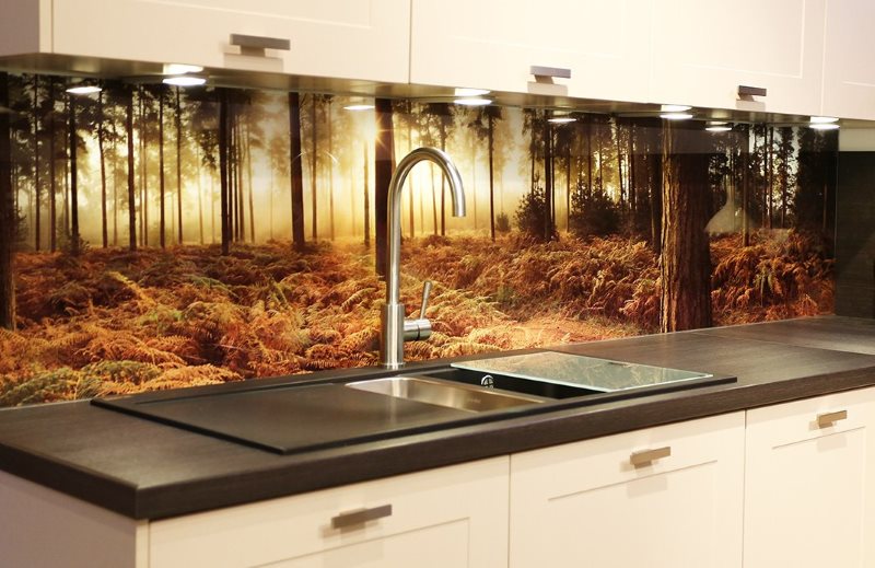 Realistic photo printing of the forest on an apron of the kitchen