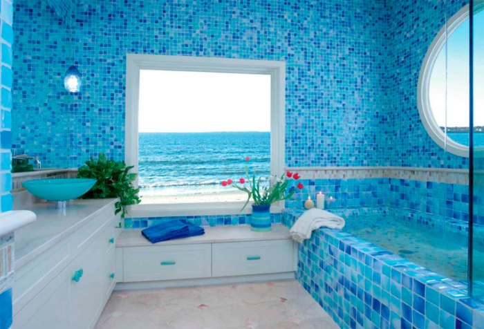 חדר אמבטיה בכחול.