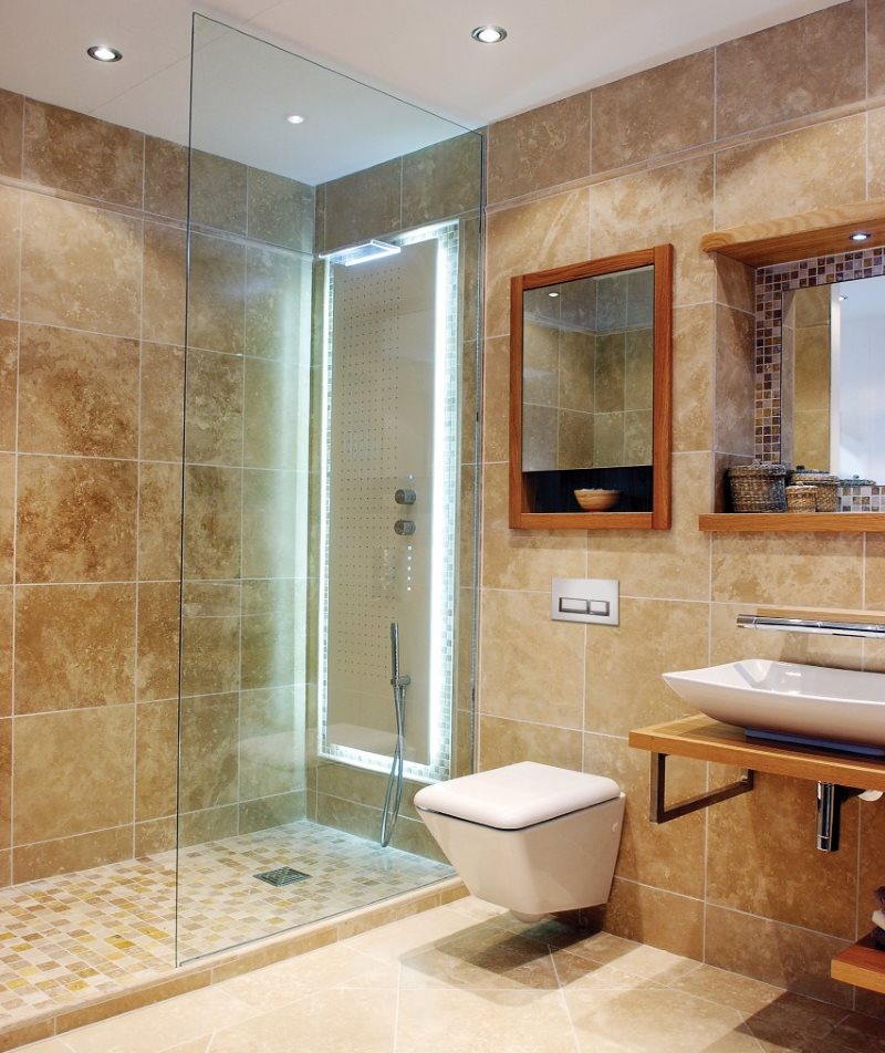 Texture naturelle du marbre naturel dans un intérieur de salle de bain