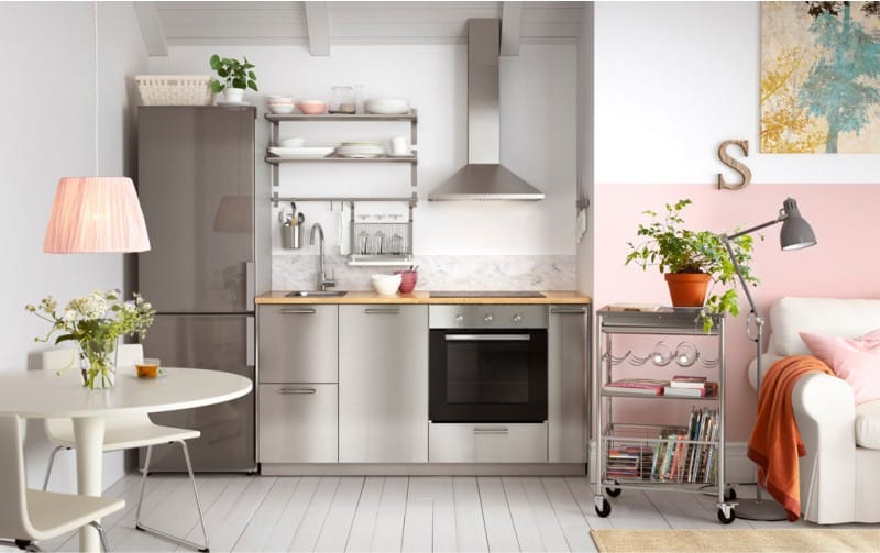 Gray kitchen set with pink wall