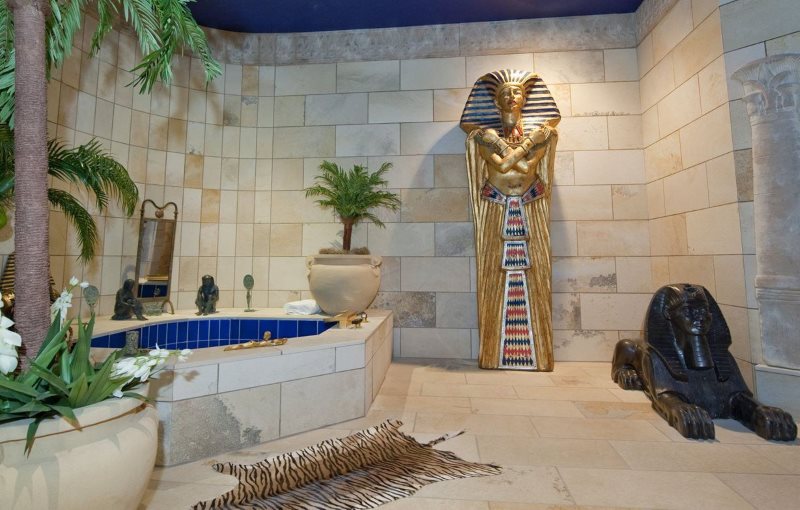 حمام واسع على الطراز المصري
