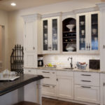 Kitchen cabinet with frame facades
