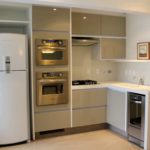 Compact corner kitchen set