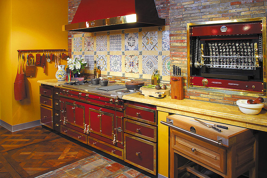 Linear kitchen in the style of the fifties of the last century