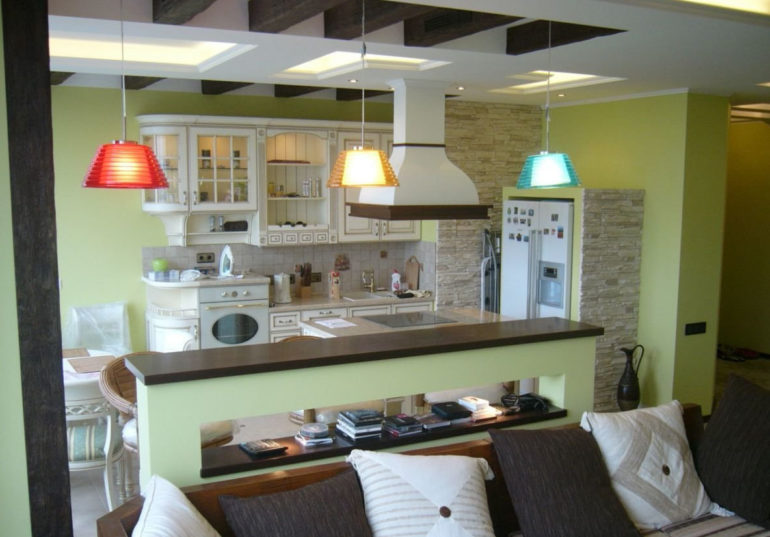 An example of zoning with the lighting of the kitchen-living room 15 square meters