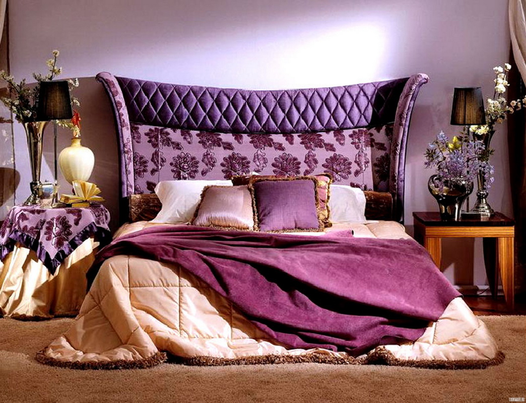 fialová ložnice dekor fotografie
