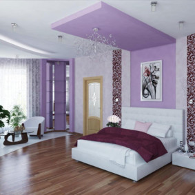 photo de l'intérieur de la chambre lilas