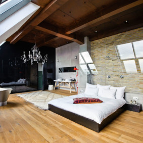 נוף לחדר שינה בעליית הגג