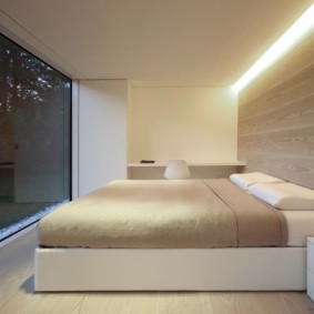 minimalismi makuuhuonevalokuvien sisustus
