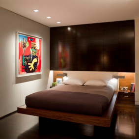 ديكور جدار غرفة النوم مع ملصق مشرق