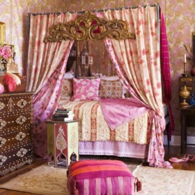 ديكور غرفة نوم عربية جميلة