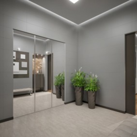 idee di arredamento corridoio grigio