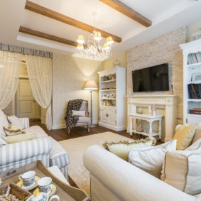 Decorative beams on the living room ceiling