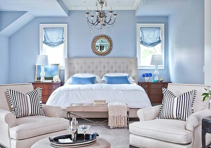 slaapkamer in blauwe interieurfoto