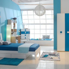 sinisen makuuhuoneen valokuvavaihtoehdot