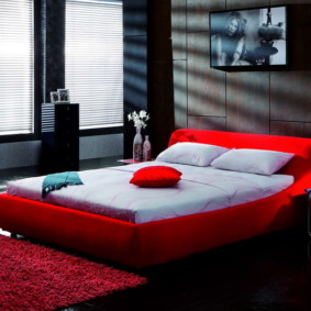 נוף אדום של חדר השינה