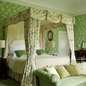 green bedroom interior photo