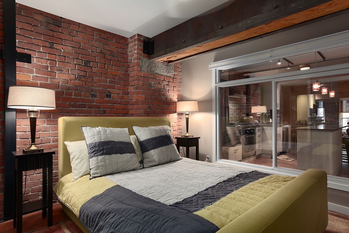 loft bedroom design photo