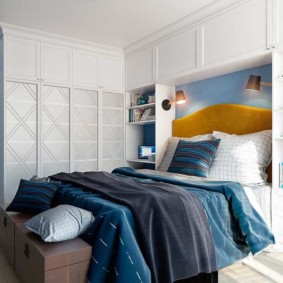 חדר שינה בעיצוב תמונות כחול