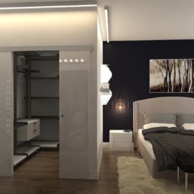 15 sq. bedroom with dressing room