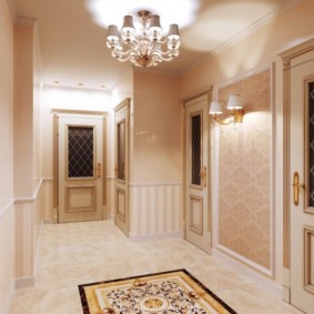 wallpaper in the large hallway ideas views