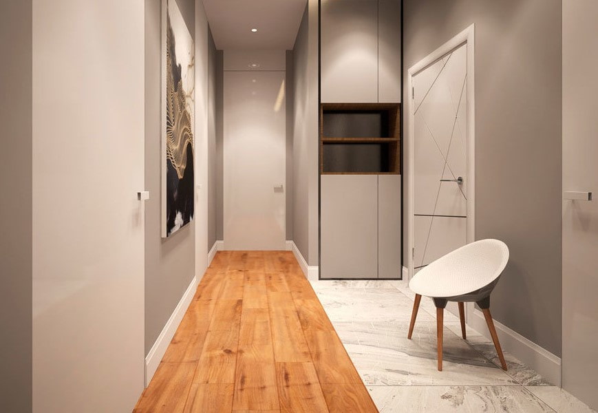 combination of tiles and laminate in the hallway photo species