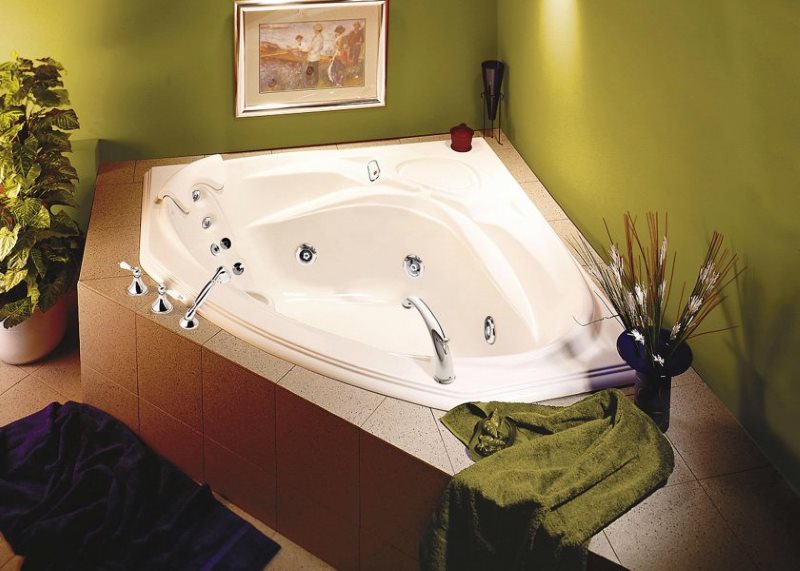 אמבטיה אקרילית פינתית עם הידרומאז '