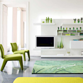 obývacia izba v zelenej dekorácii