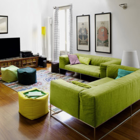 vardagsrum i grönt designfoto