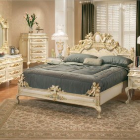 beige carpet in the bedroom