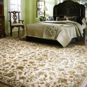 patterned bedroom carpet